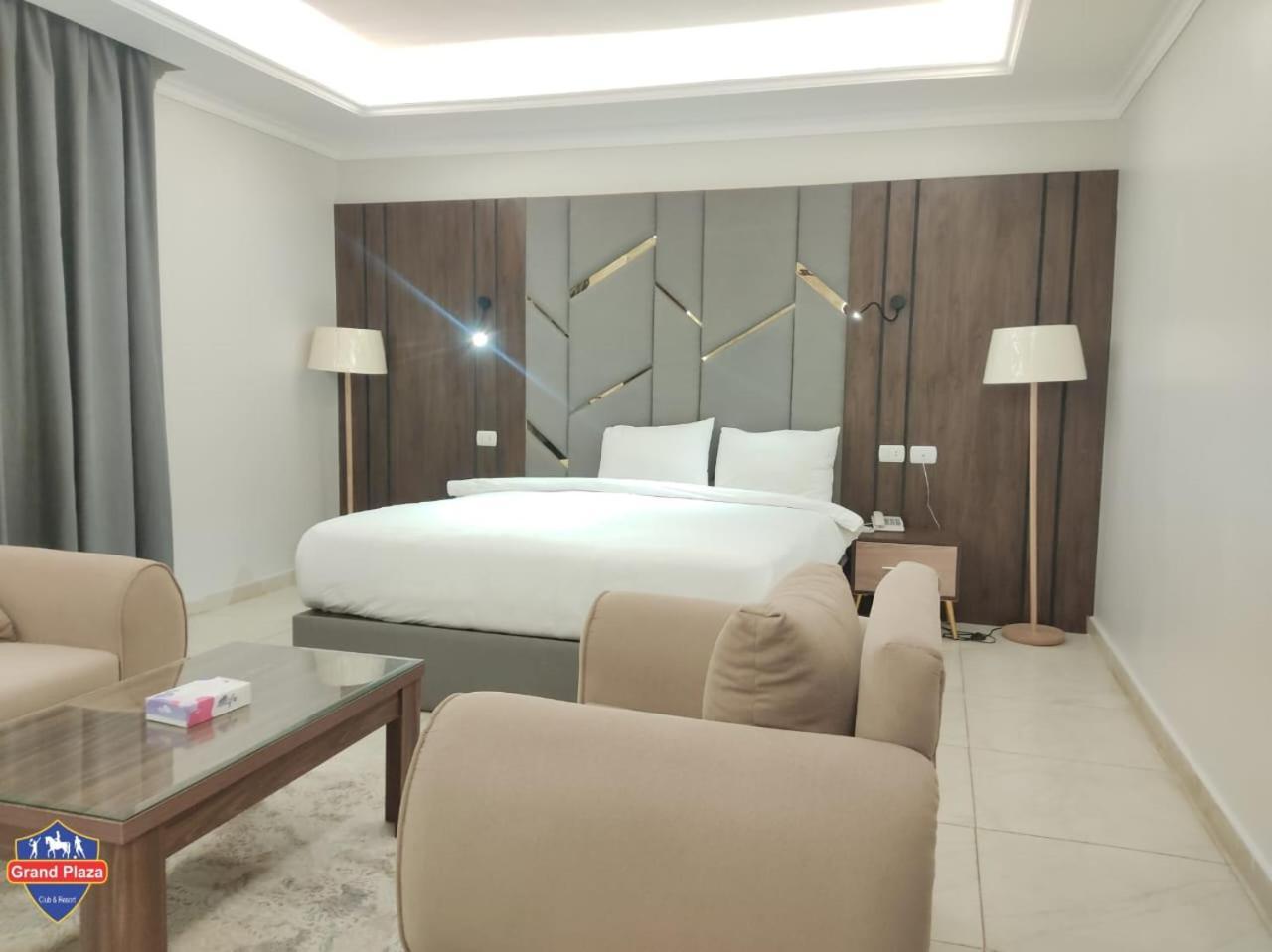 ホテル Grand Plaza Sheikh Zayed Kafr Abū 'umaydah エクステリア 写真