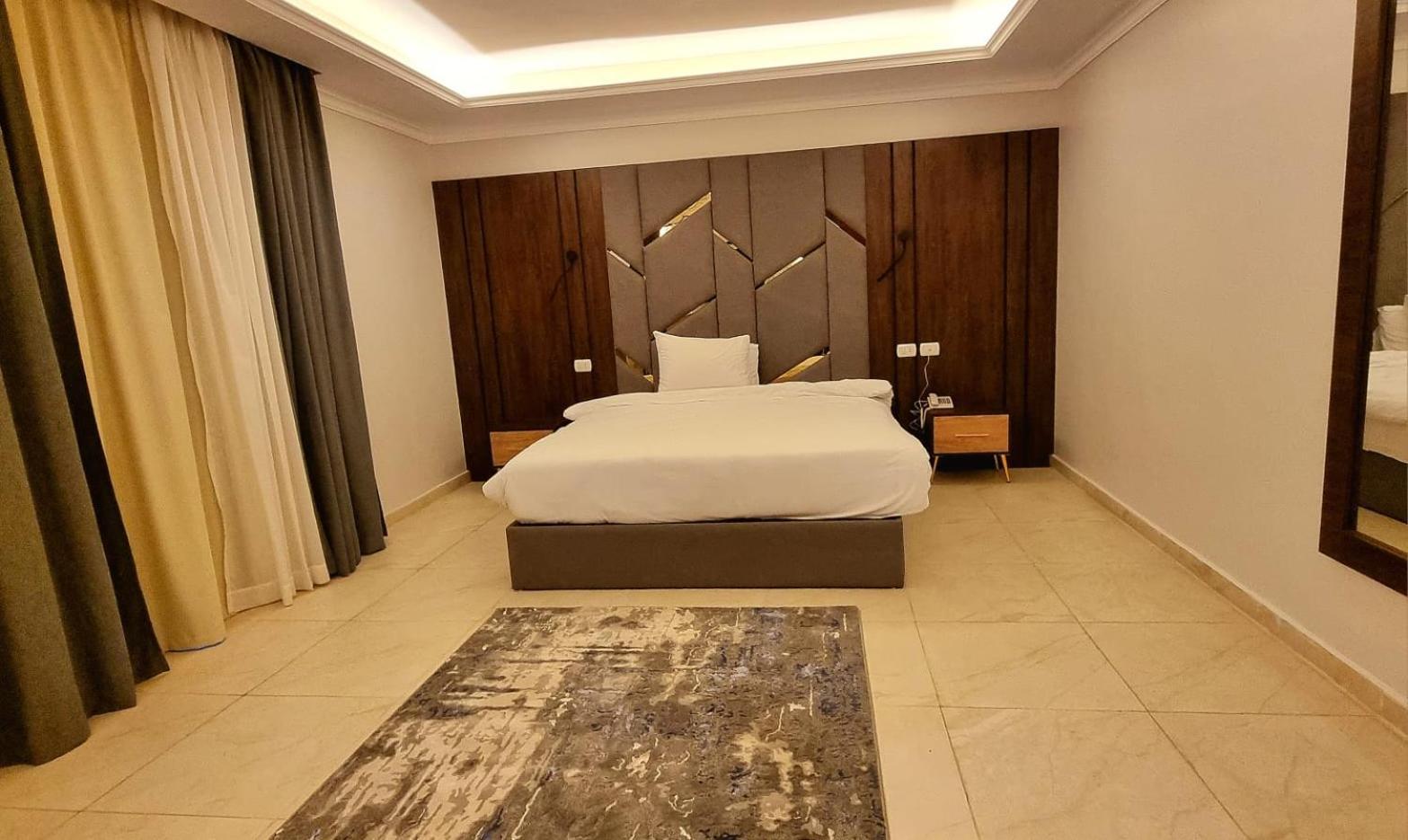 ホテル Grand Plaza Sheikh Zayed Kafr Abū 'umaydah 部屋 写真