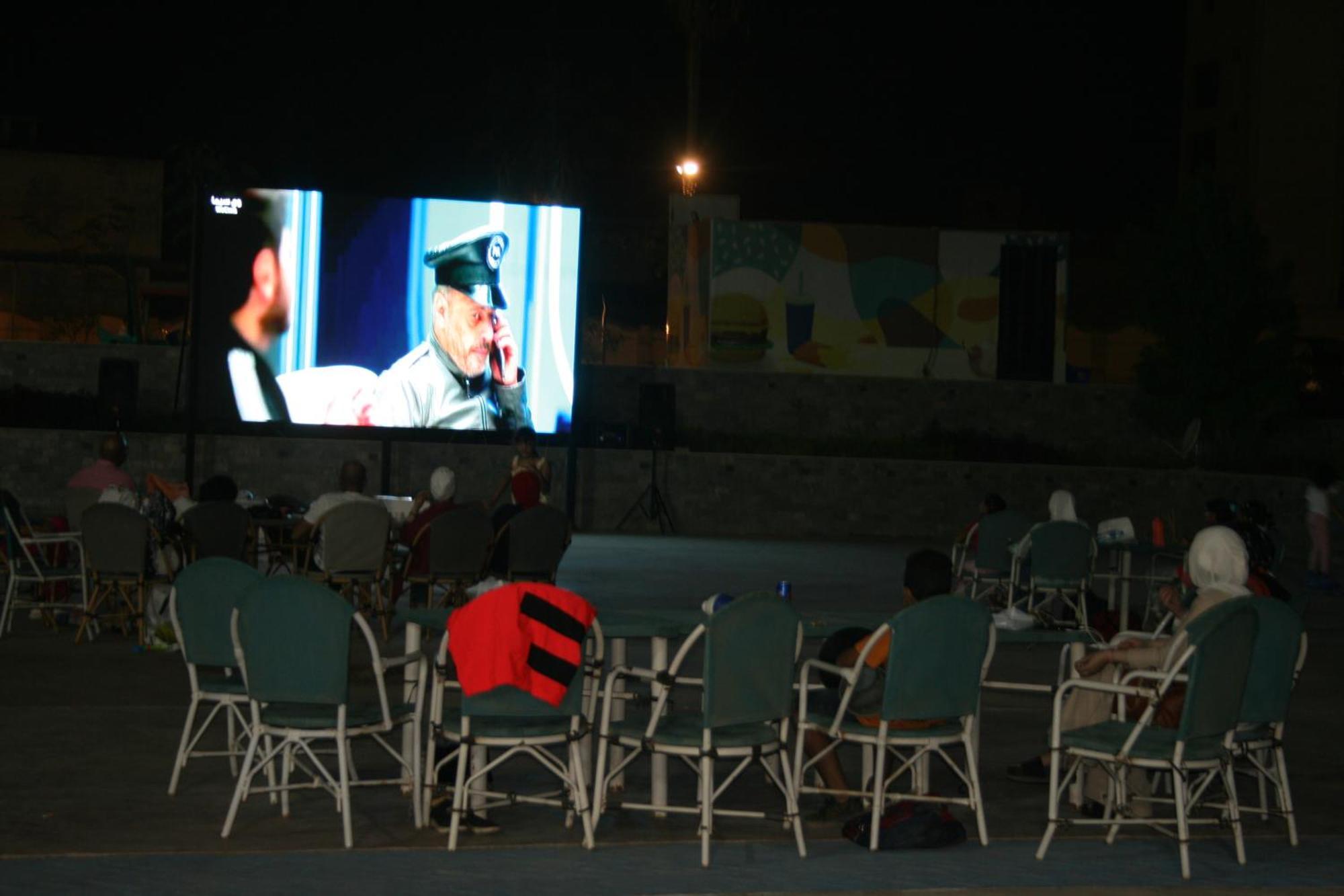 ホテル Grand Plaza Sheikh Zayed Kafr Abū 'umaydah エクステリア 写真